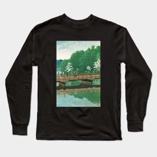 Benkei Bridge at Akasaka by Kawase Hasui Long Sleeve T-Shirt